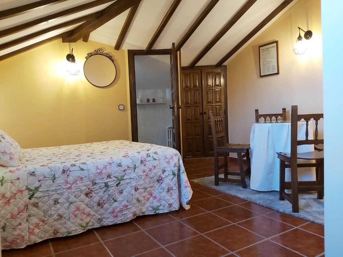 Posada La Cerra De San Roque Santillana del Mar Extérieur photo